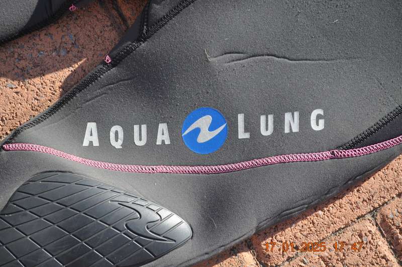 Aqualung Wetsuit 5mm Size ML