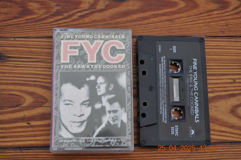 Fine Young Cannibals - The Raw & The Cooked (Cassette)