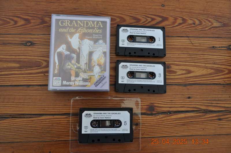 Grandma and the Ghowlies Audio Tapes Cassettes