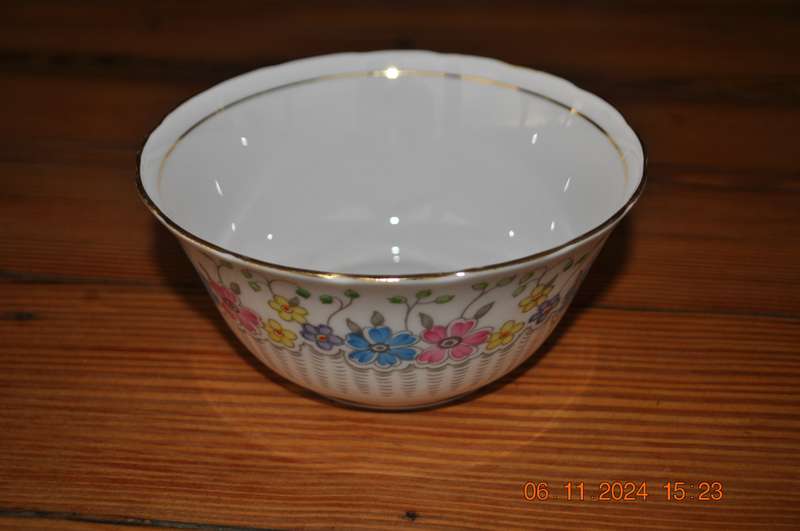 Tuscan Fine Bone China Made In England