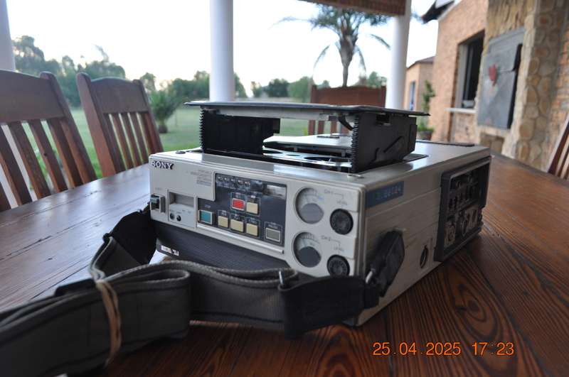 Vintage Sony U-Matic Video Cassette Recorder As Is
