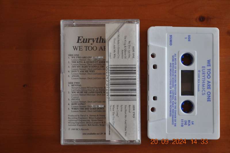 Eurythmics - We Too Are One (Cassette)