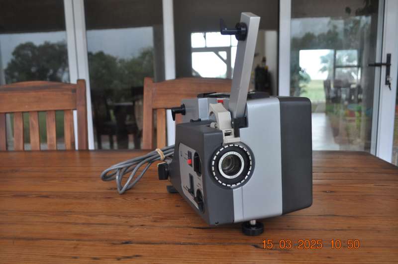 Vintage Sankyo 8mm Super 8mm Movie Projector (parts or repair)