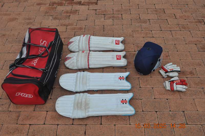 Cricket Helmet Pads Gloves Bag For Boys Juniors
