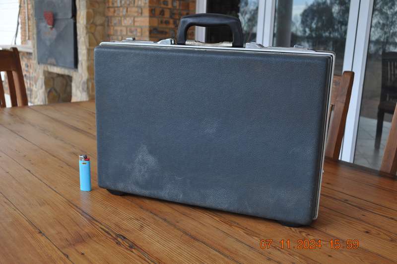 Vintage Revelation Hardshell Briefcase