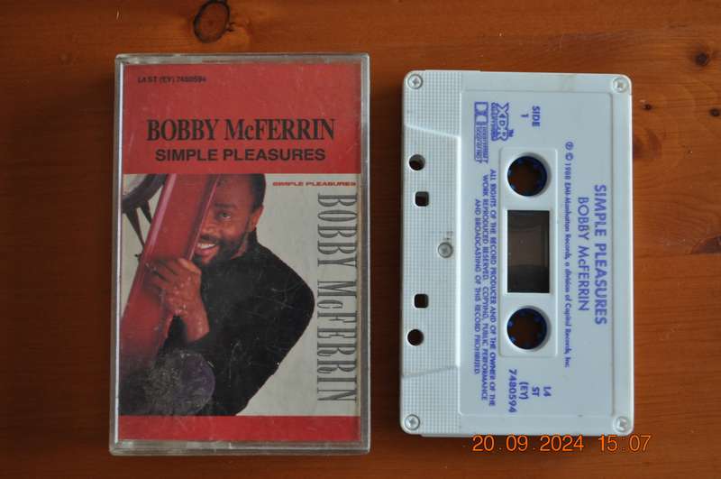 Bobby McFerrin - Simple Pleasures (Cassette)