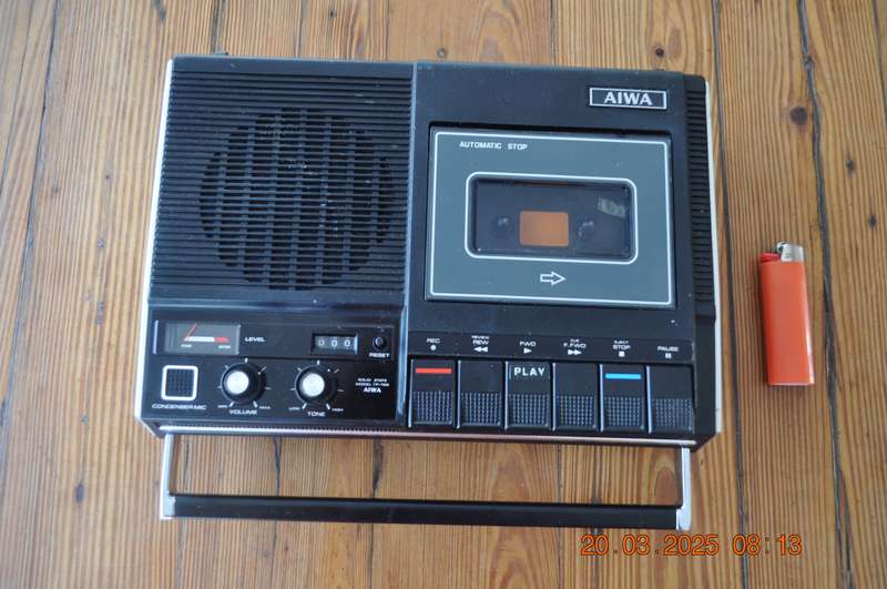 Vintage Aiwa Cassette Player Recorder (as is)