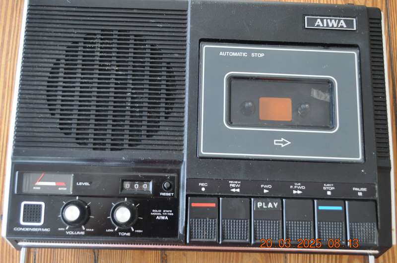 Vintage Aiwa Cassette Player Recorder (as is)