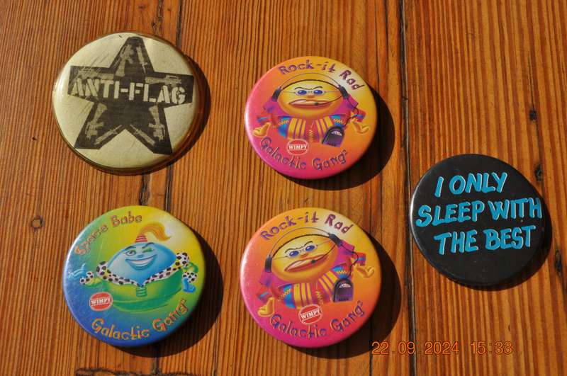 Fun Badges Mnet Ktv Wimpy Spur ect