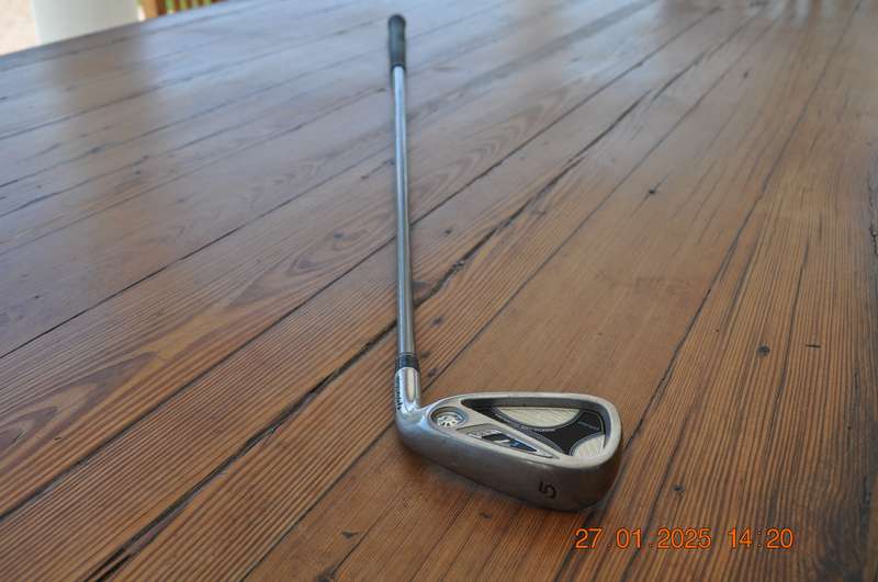 TaylorMade R7 5 Iron Golf Club