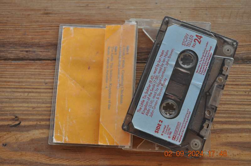 Story Teller 24 (Cassette)