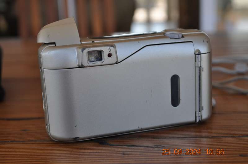 Nikon Lite Touch Zoom 70W AF 35mm Film Camera