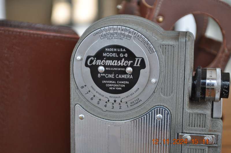 Vintage Cinemaster II Model G-8 8mm Movie Camera