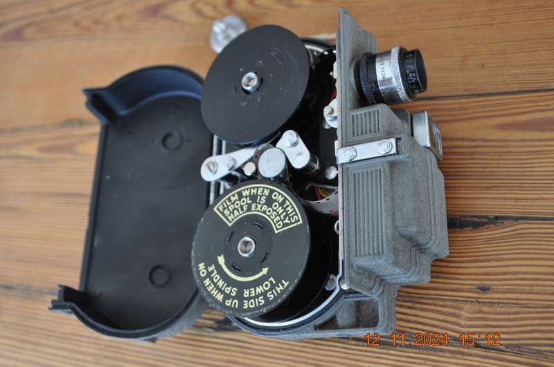 Vintage Cinemaster II Model G-8 8mm Movie Camera