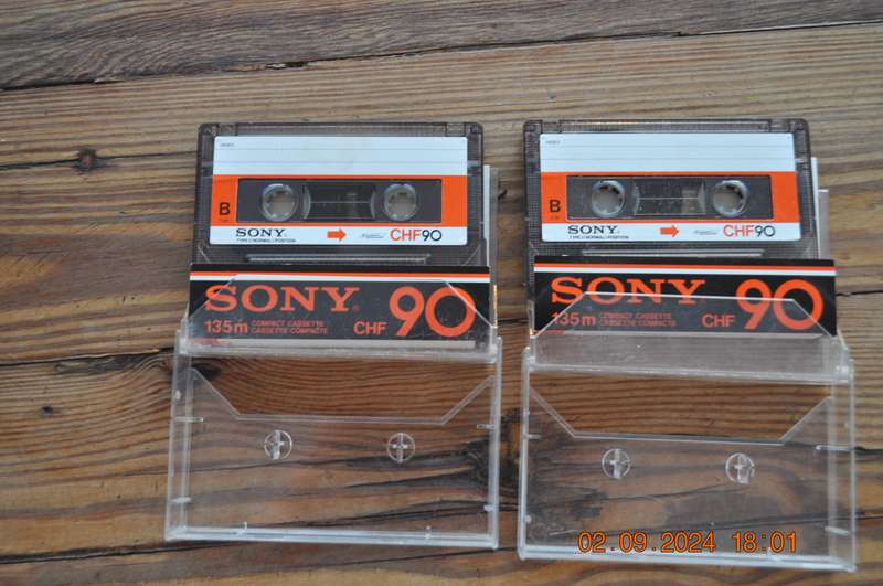 Vintage Sony CHF 90 Cassettes X2 Pre-Owned
