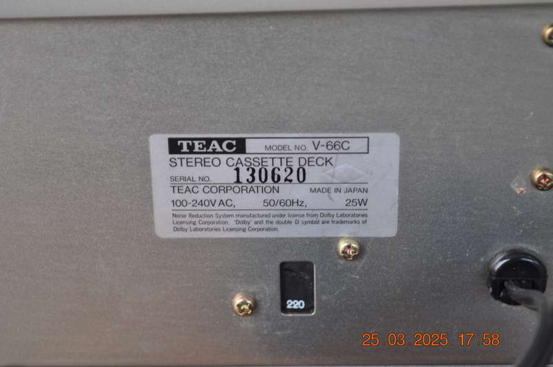 Vintage Teac Stereo Cassette Deck V-66C