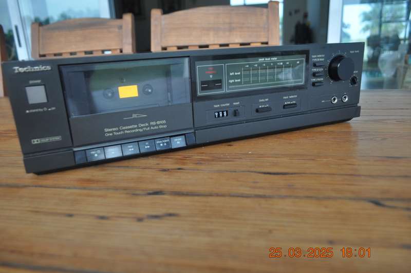 Vintage Technics Stereo Cassette Deck RS-B105