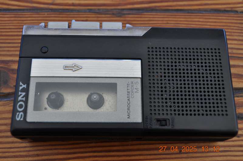 Vintage Sony M-5 Micro Cassette Recorder (as is)