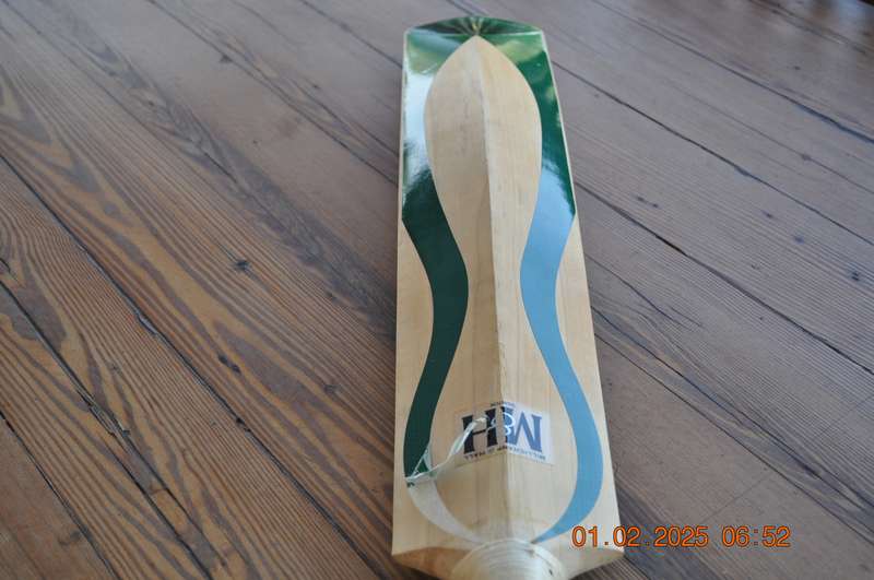 Millichamp And Hall Original Cricket Bat