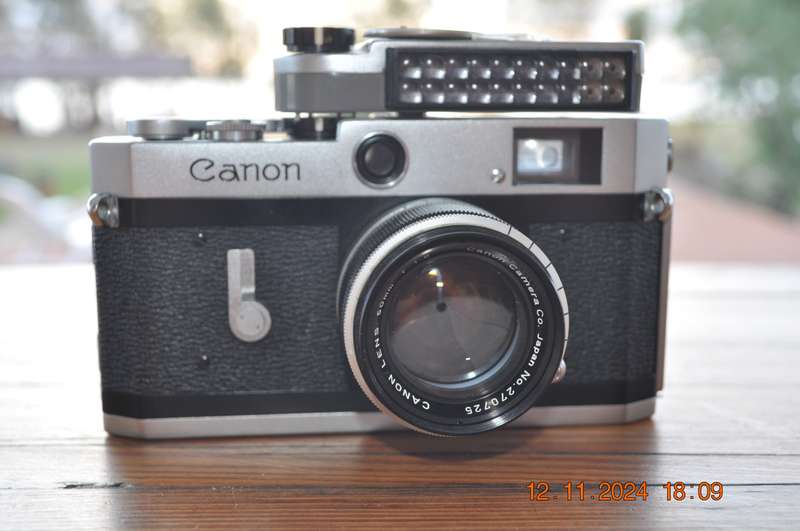 Canon P Rangefinder 35mm Film Camera 50mm 1.8 L39 Lens and Light Meter