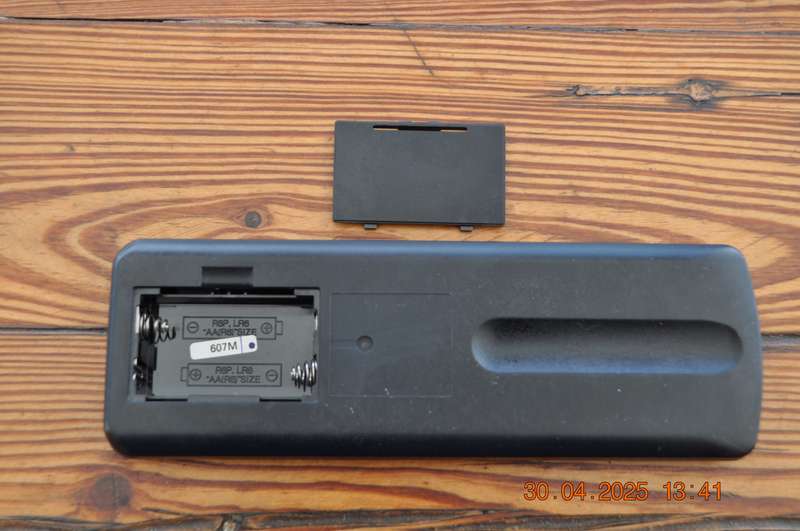 Original Aiwa Hifi System Remote Control RC-TGX200