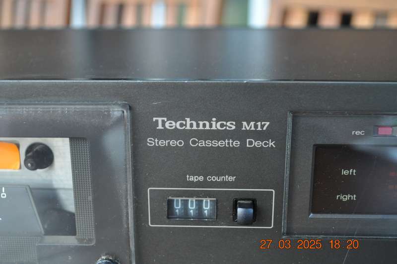 Vintage Technics Cassette Deck RS-M17