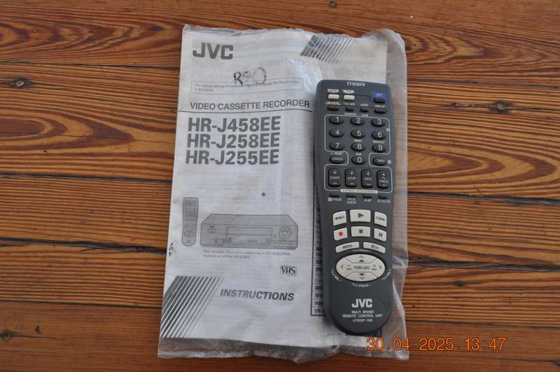Original JVC TV VCR Remote Control LP20337-013