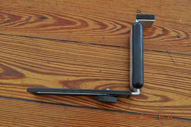 Vintage Rowi Camera Flash Grip