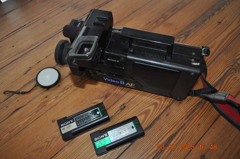 Vintage Sony 8mm Video Camera (as is)