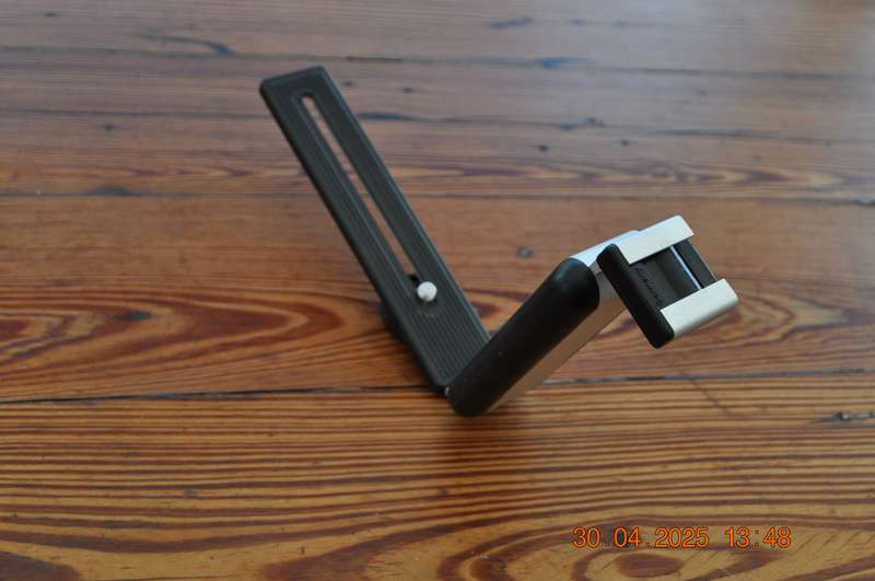 Vintage Rowi Camera Flash Grip