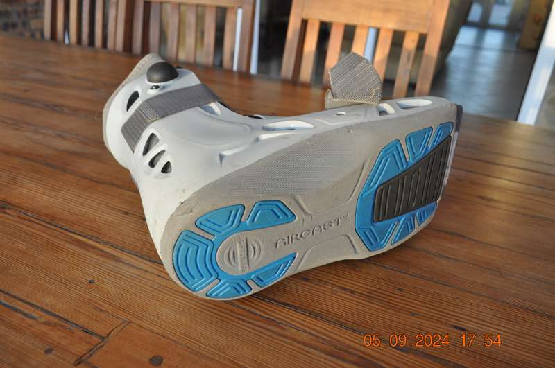 Aircast Short MoonBoot Size Large