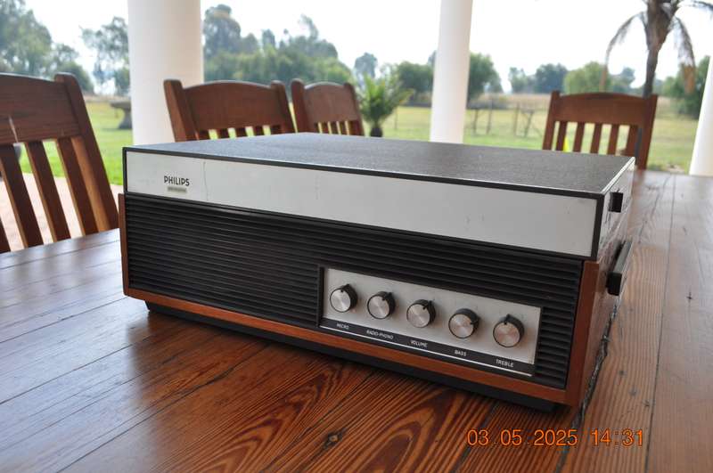 Vintage Phillips Reel to Reel Tape Recorder Player (as is)