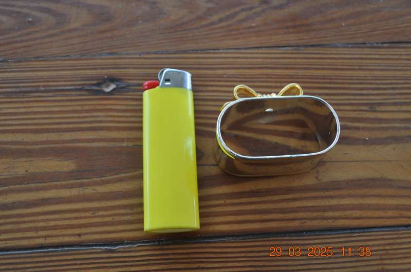Vintage Napkin Holders Chrome and Gold Plated (14 in total)
