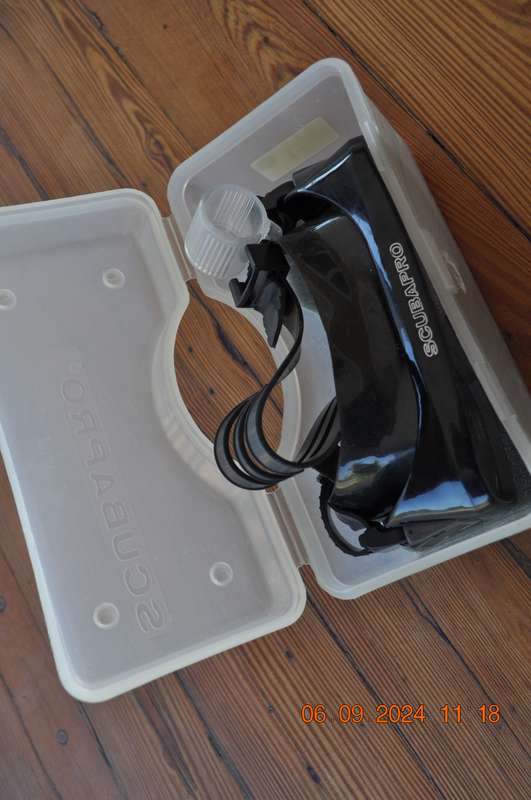 Scubapro Diving Mask In Case