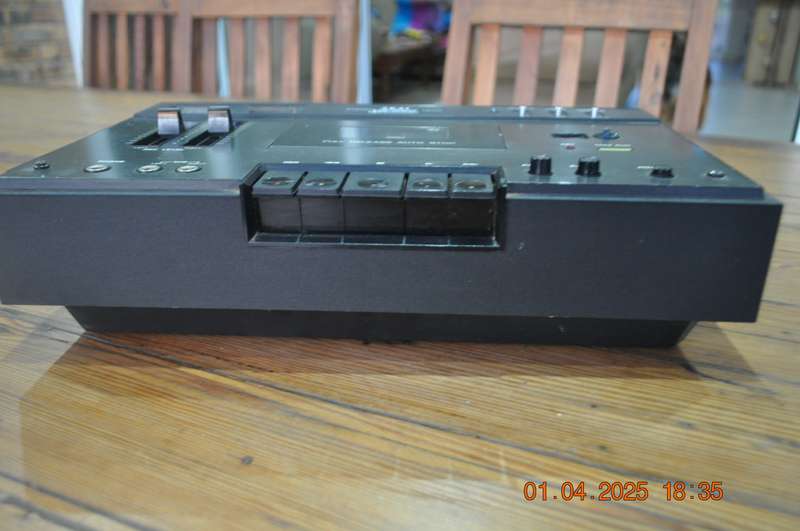 Vintage Akai Stereo Cassette Deck