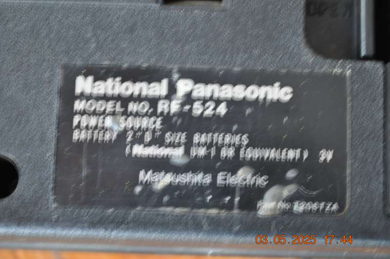 Vintage National Panasonic 2 Band Radio