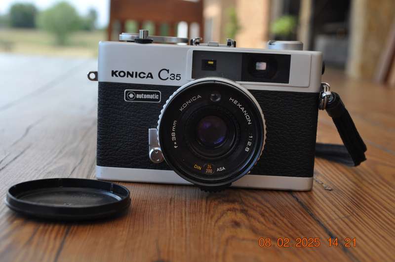 Vintage Konica C35 35mm Film Camera