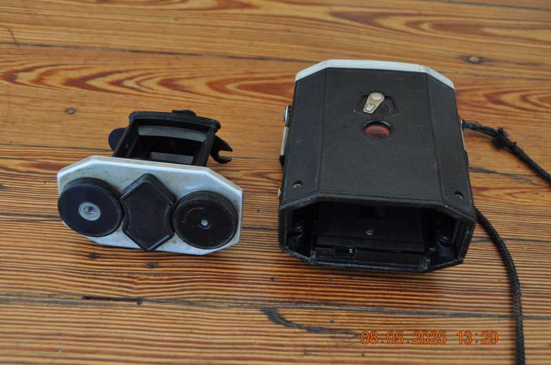 Vintage Brownie Reflex Eastman Kodak Film Camera