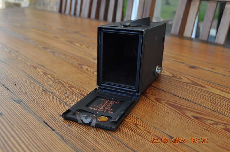 Vintage Brownie No 2  Eastman Kodak Film Camera