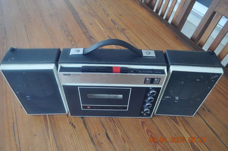 Vintage Hitachi Level Matic Boom Box from 1960s