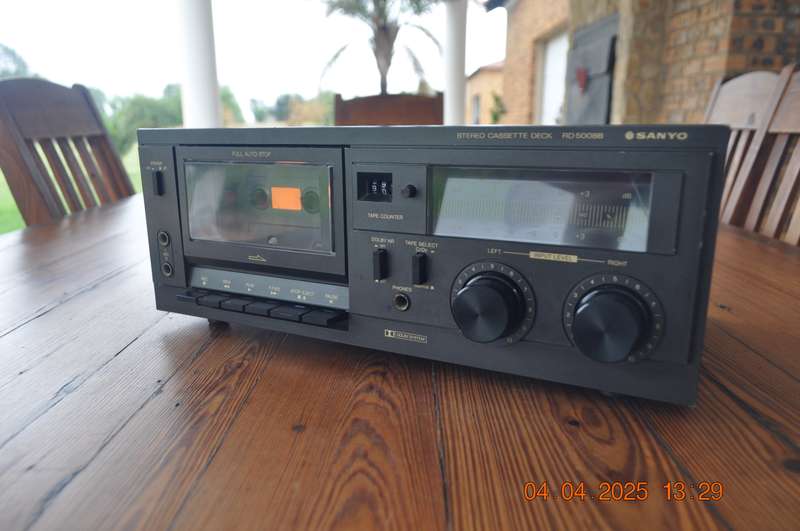 Vintage Sanyo Stereo Cassette Deck Player