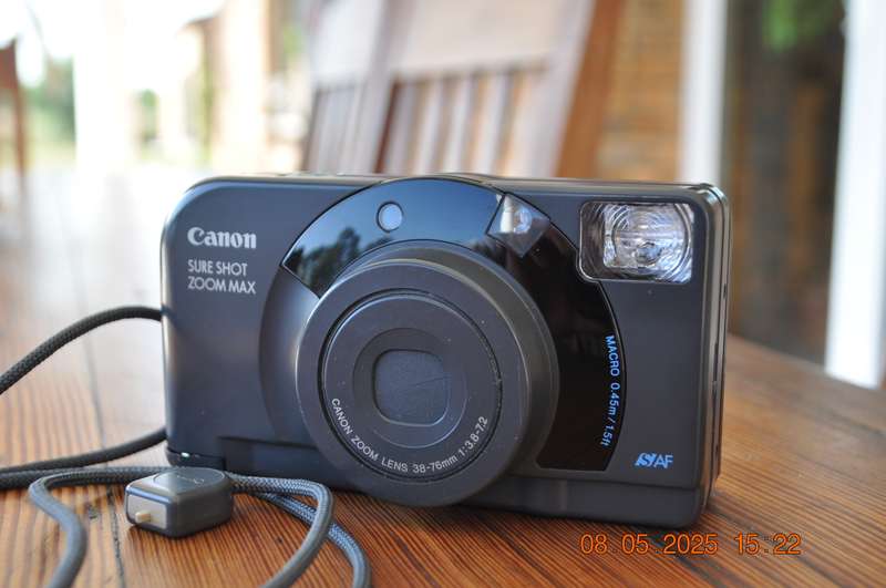 Canon Sure Shot Zoom Max 35mm Film Camera