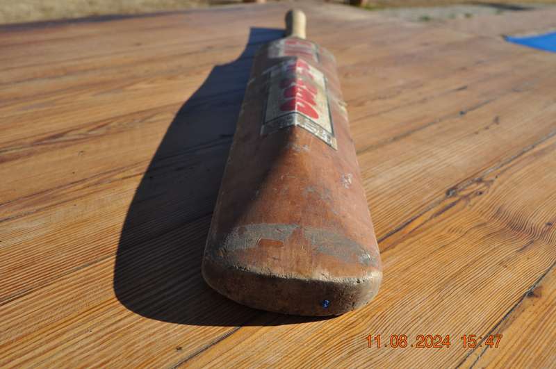 Vintage Stuart Surridge Junior Jambo Cricket Bat
