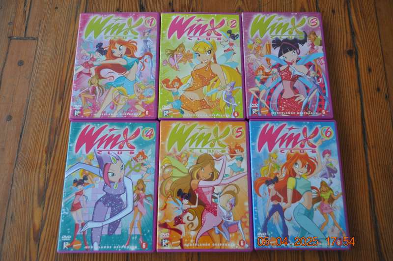 Winx Club DVDs 1-6  (nederlands gesproken )