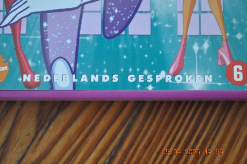 Winx Club DVDs 1-6  (nederlands gesproken )