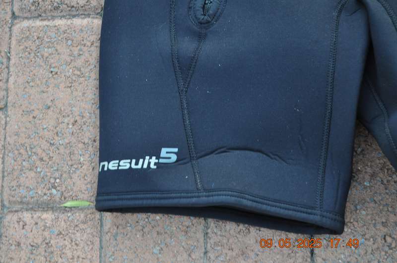 Scubapro Hooded Shorty 5mm Wetsuit Size XXL