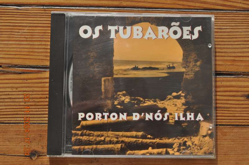 Os Tubaroes  Porton Dnos ILha (Cd Portuguese)