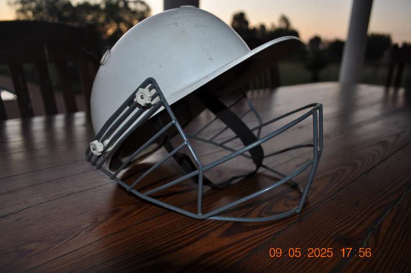 Vintage Masuri White Junior Cricket Helmet