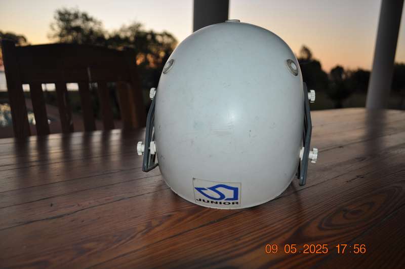 Vintage Masuri White Junior Cricket Helmet
