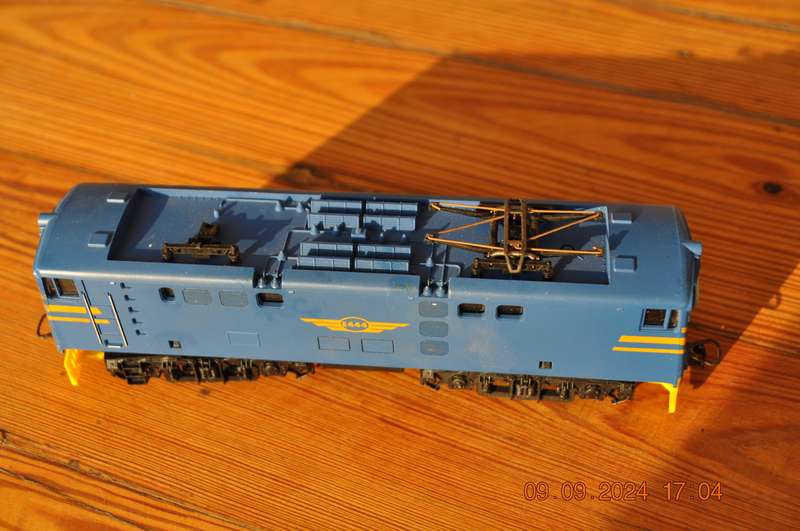 Lima SAR E444 Blue Train Locomotive (please read)